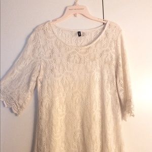 👗 White lace cotton dress